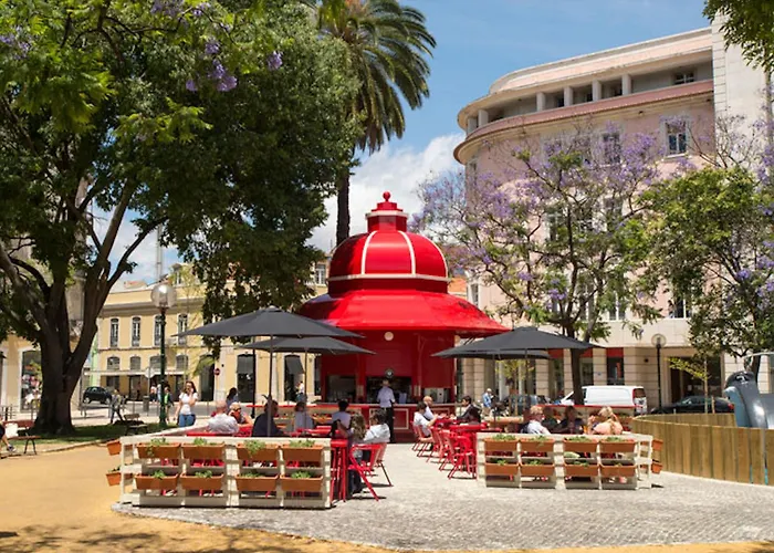 Ribeira Garden * Lisbon